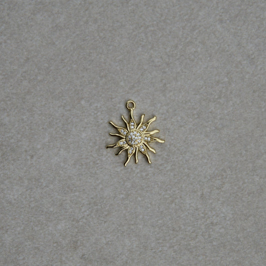 Charm Soleil plaqué or 18 K
