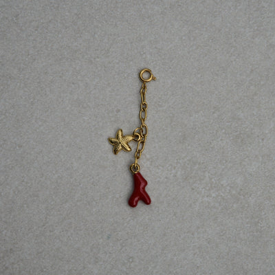 Charm chaîne Corail rouge & Mini Étoile de mer